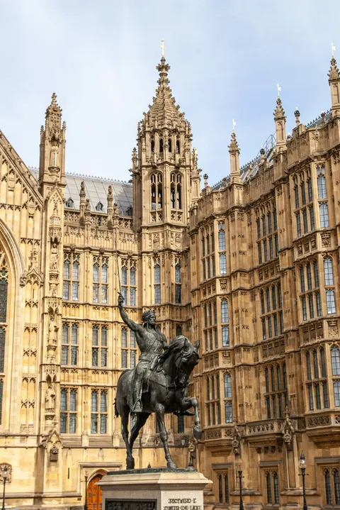 How Politics Shapes UK Attitudes to AI